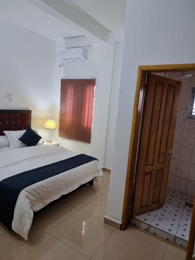 Baobab Lodge Douala Extérieur photo